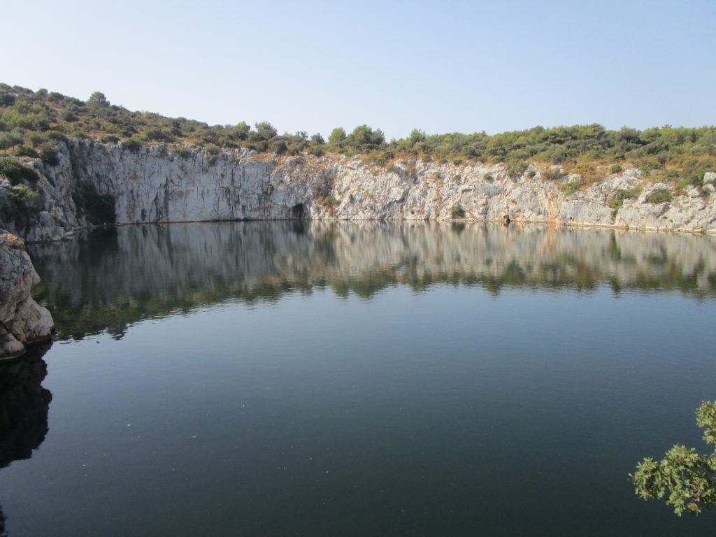 The Dark Stare Of The Dragon A Mysterious Phenomenon In A Dalmatian Lake Sevenseas Media